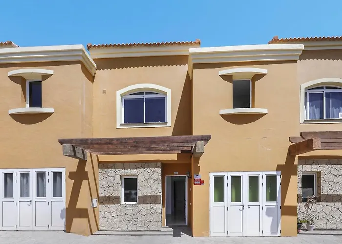 Tucanes Villa Corralejo